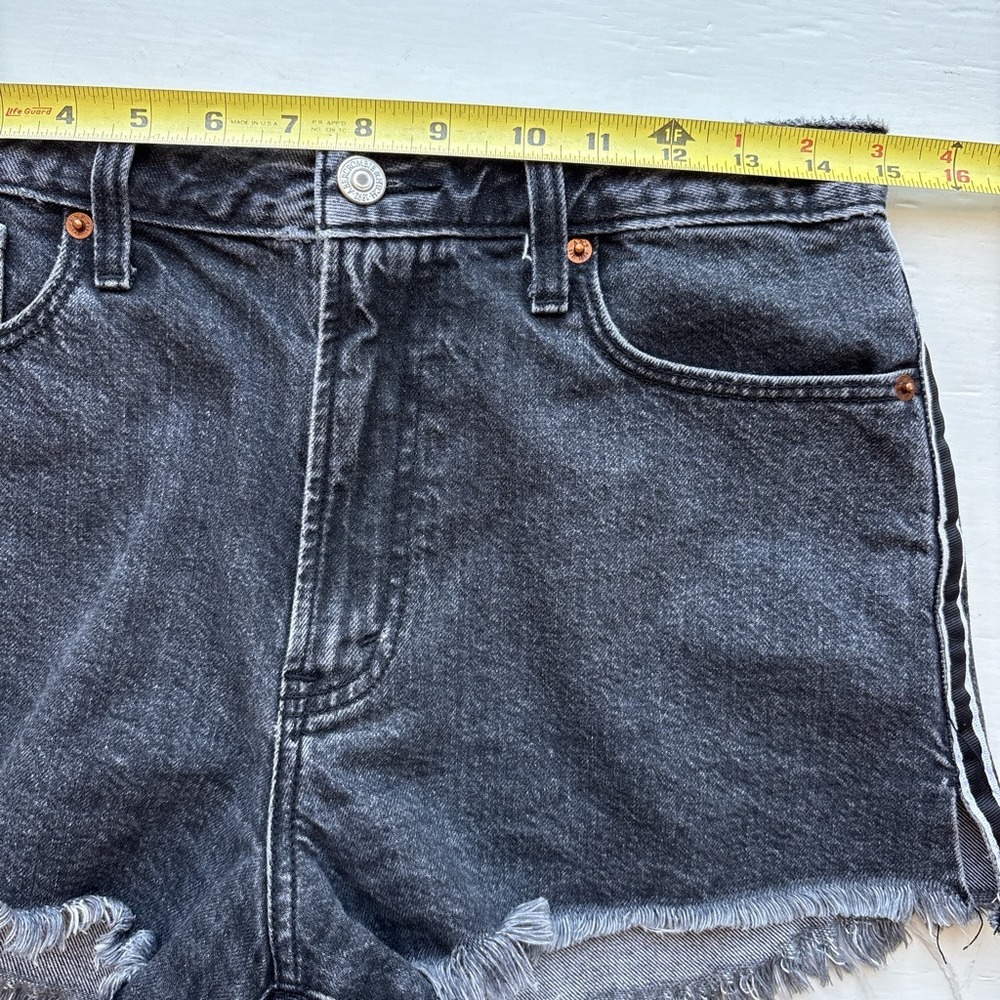 Abercrombie Womens 27/4 Shorts Cutoff Black High Rise Retro Stripe Denim Annie - Picture 6 of 8